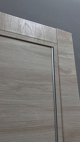 Межкомнатная дверь  